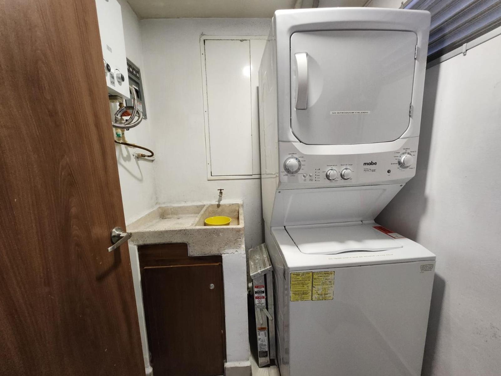 Departamento Nuevo Y Centrico Con Ambiente Familiar En Guadalajara Lägenhet Exteriör bild